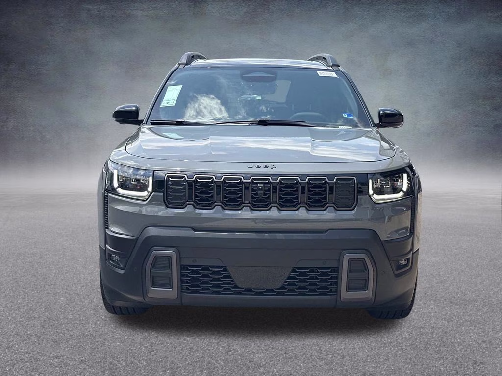 2026 Sting-Gray Clearcoat Jeep Cherokee Overland 4X4 SUV