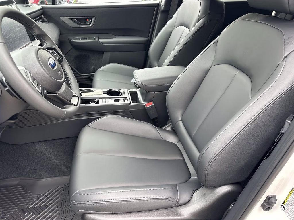2026 Crystal White Pearl Subaru Outback Premium AWD SUV