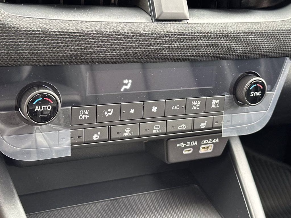 2026 Crystal White Pearl Subaru Outback Premium AWD SUV