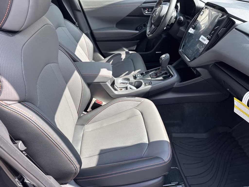 2026 Crystal Black Silica Subaru Crosstrek Hybrid Limited AWD SUV