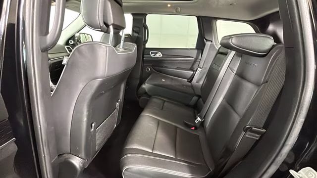 2019 Diamond Black Crystal Pearlcoat Jeep Grand Cherokee Summit 4X4 SUV