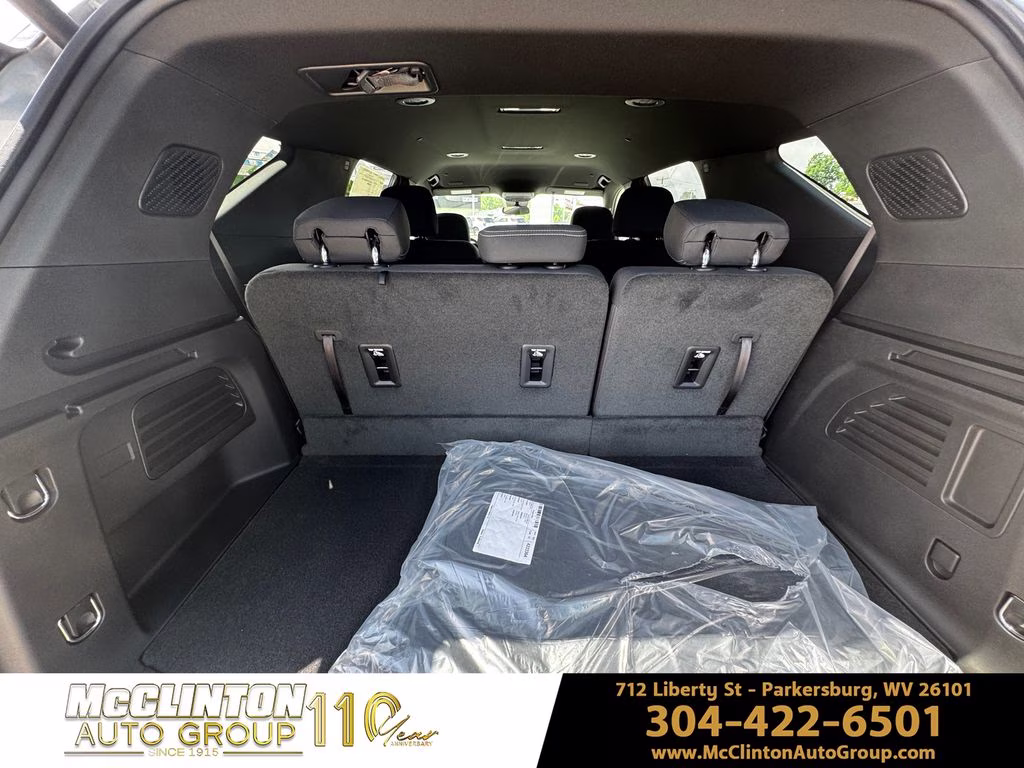2026 Sterling Gray Metallic Chevrolet Traverse LT AWD SUV