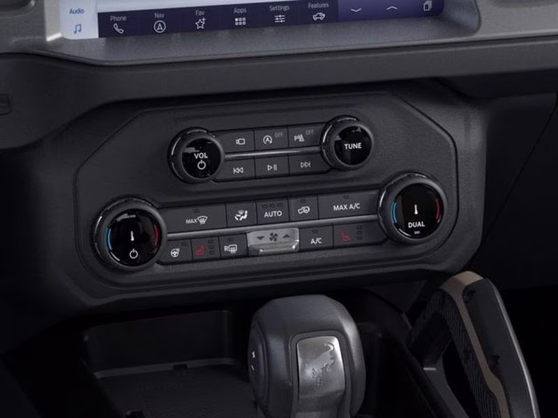 2026 Oxford White Ford Bronco Badlands 4X4 Crossover
