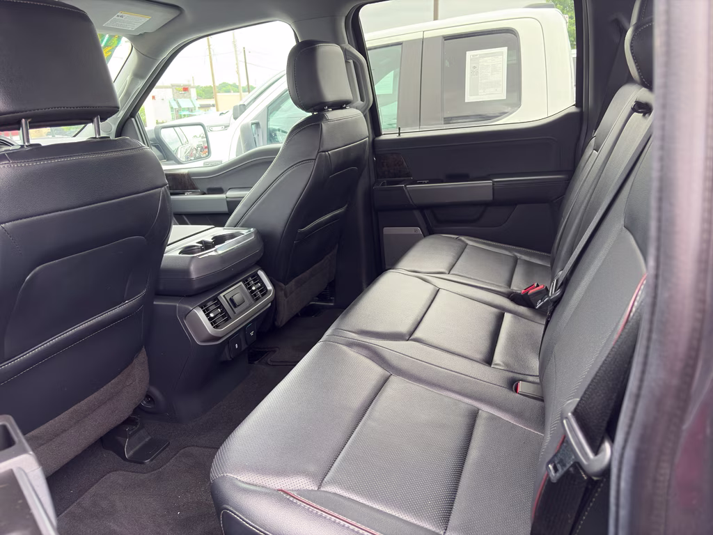 2023 Carbonized Gray Metallic Ford F-150 LARIAT 4X4 Truck