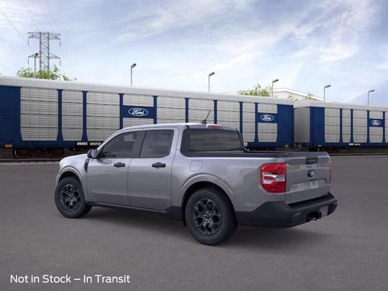 2026 Carbonized Gray Metallic Ford Maverick XLT FWD Truck