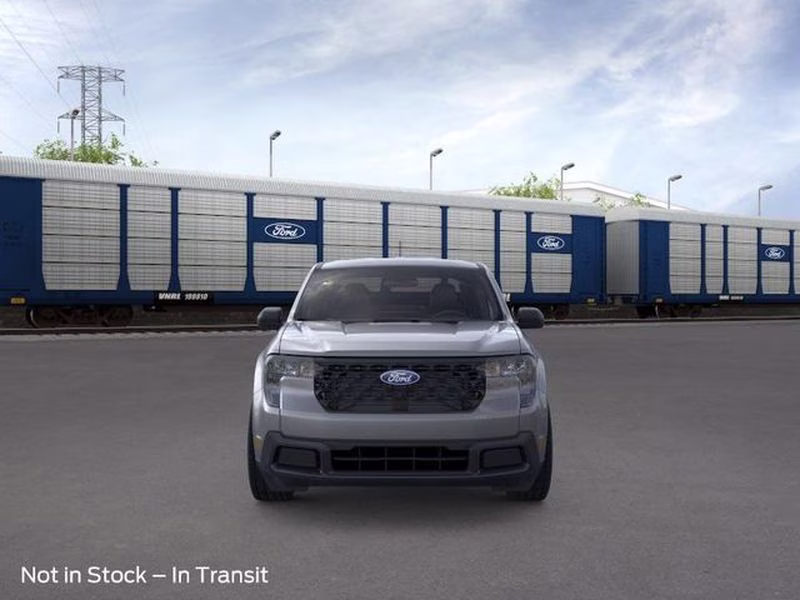 2026 Carbonized Gray Metallic Ford Maverick XLT FWD Truck