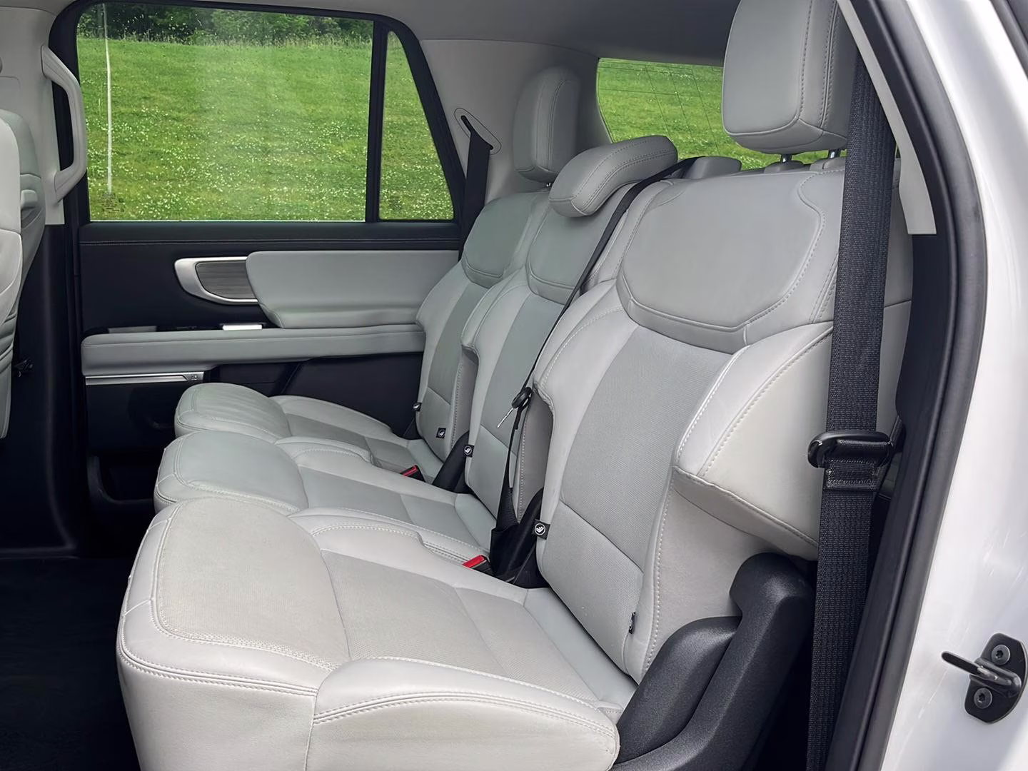 2025 Oxford White Ford Expedition Max Platinum 4X4 SUV