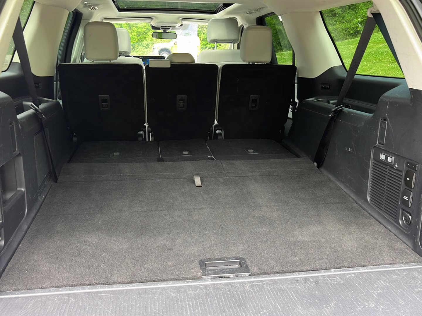 2025 Oxford White Ford Expedition Max Platinum 4X4 SUV
