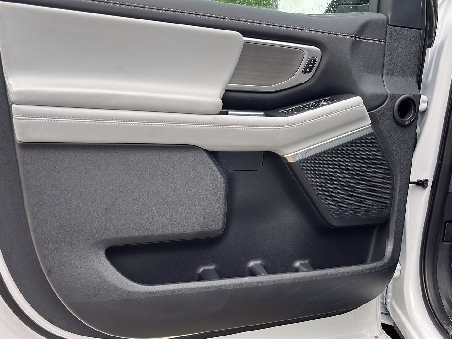 2025 Oxford White Ford Expedition Max Platinum 4X4 SUV