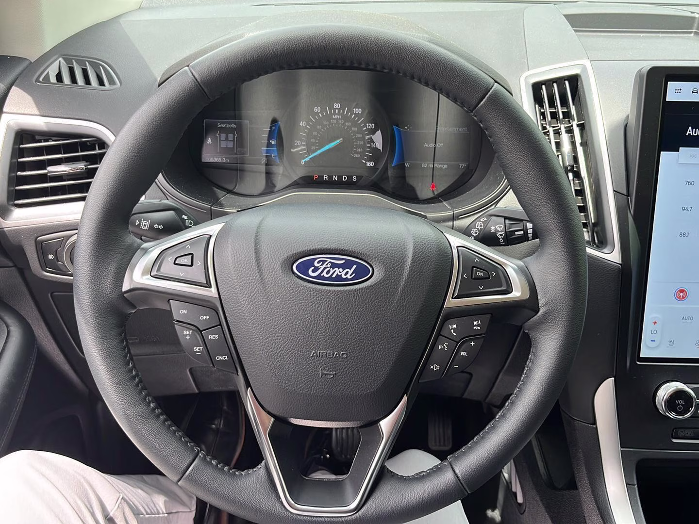 2024 Rapid Red Metallic Tinted Clearcoat Ford Edge SEL AWD SUV