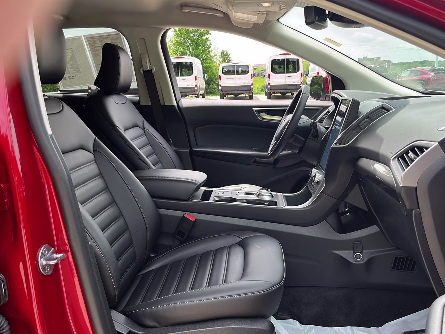 2024 Rapid Red Metallic Tinted Clearcoat Ford Edge SEL AWD SUV