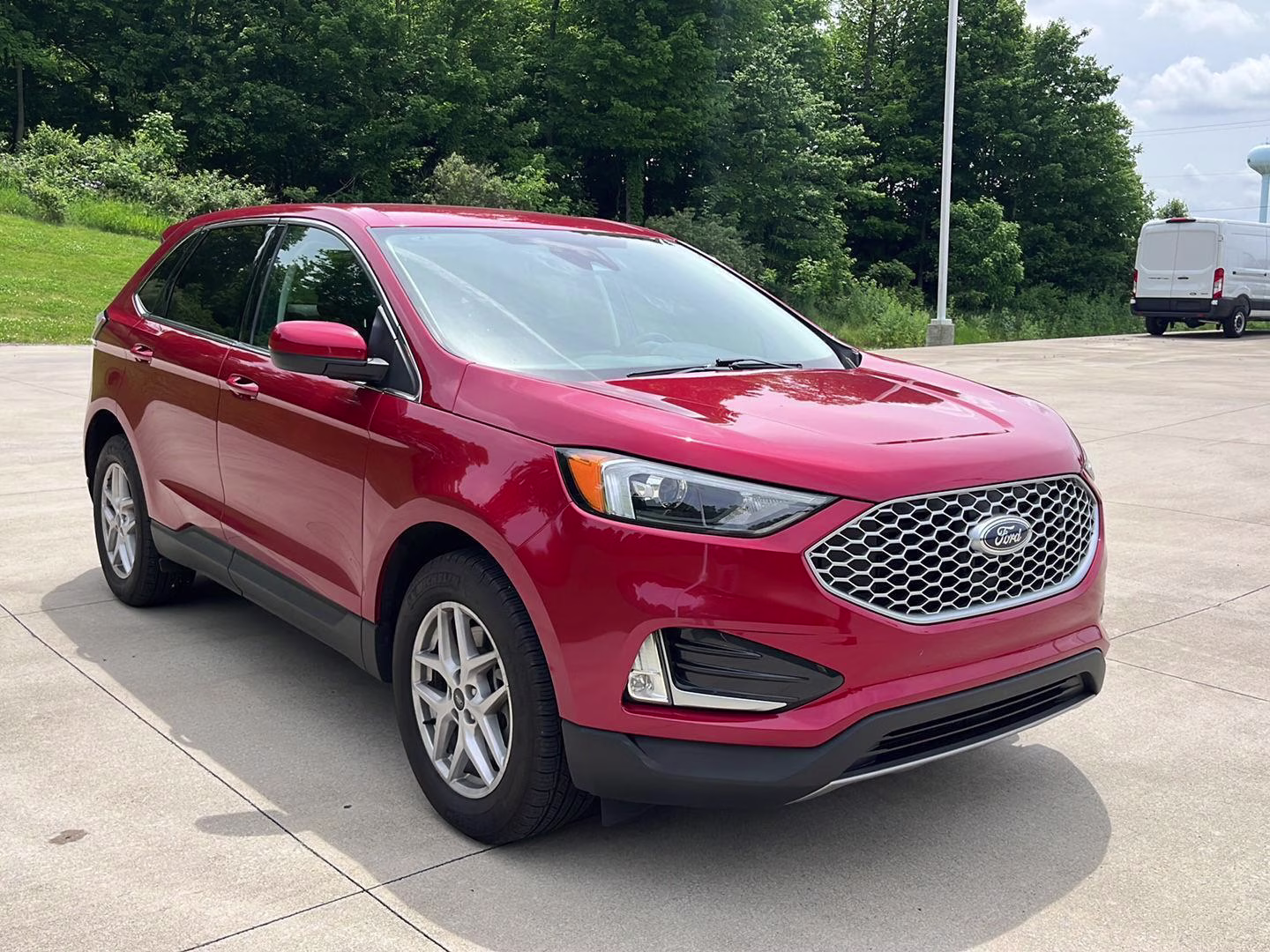 2024 Rapid Red Metallic Tinted Clearcoat Ford Edge SEL AWD SUV