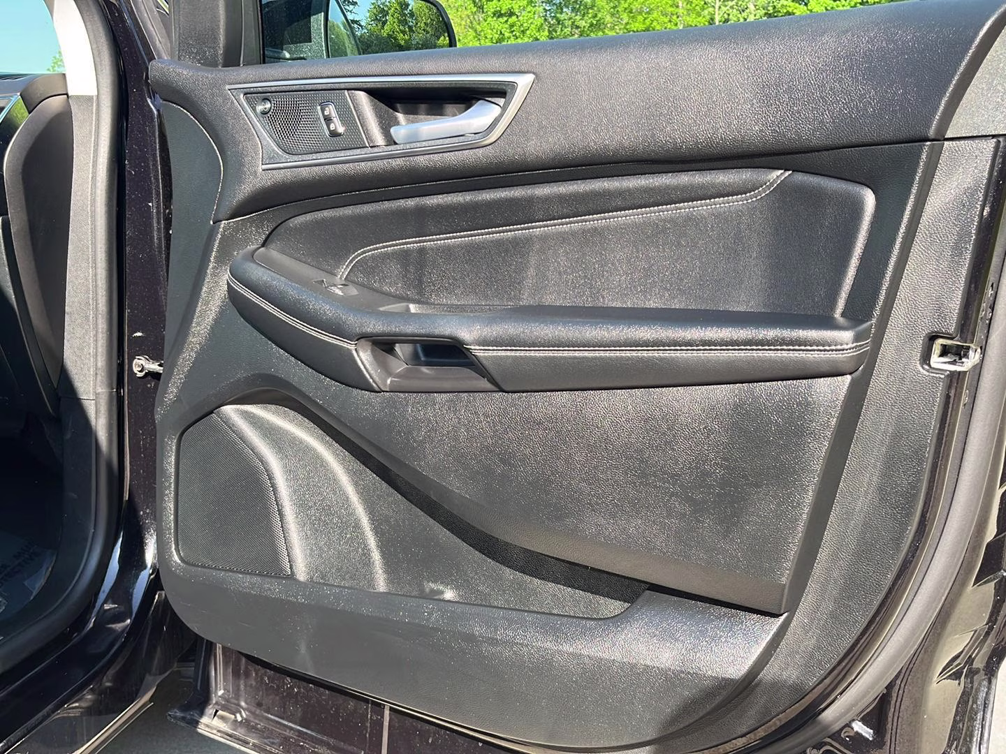 2024 Agate Black Ford Edge Titanium AWD SUV