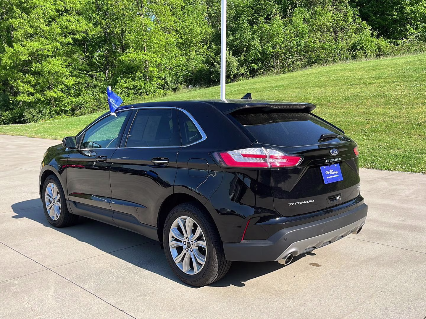 2024 Agate Black Ford Edge Titanium AWD SUV