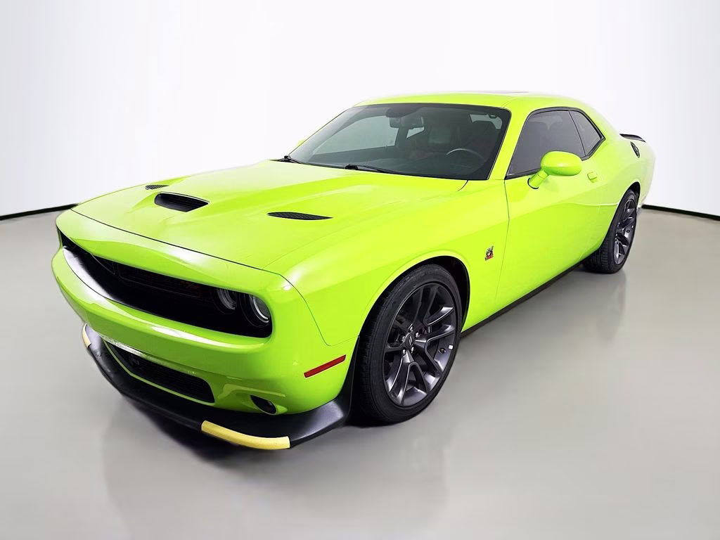 2023 Sublime Metallic Clearcoat Dodge Challenger R/T Scat Pack RWD Coupe