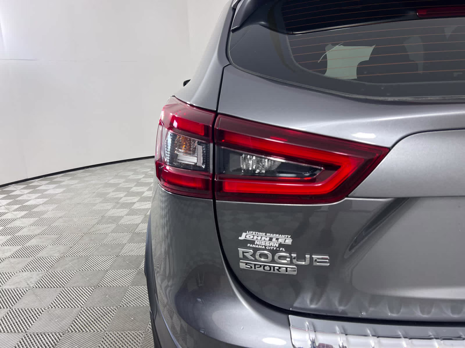 2021 Gun Metallic Nissan Rogue Sport SV FWD SUV