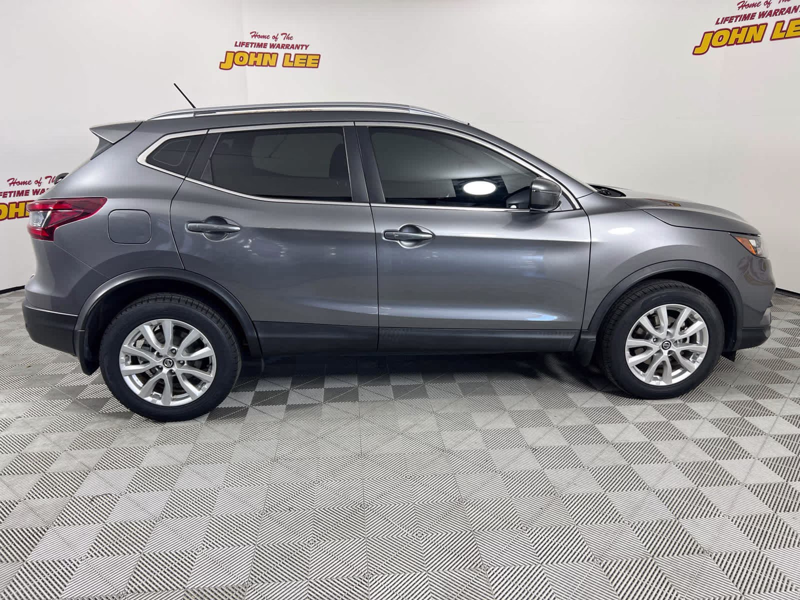 2021 Gun Metallic Nissan Rogue Sport SV FWD SUV