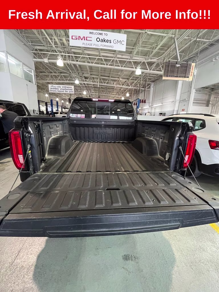 2020 Onyx Black GMC Sierra 1500 SLT 4X4 Truck