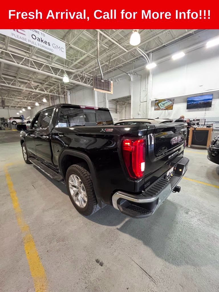 2020 Onyx Black GMC Sierra 1500 SLT 4X4 Truck