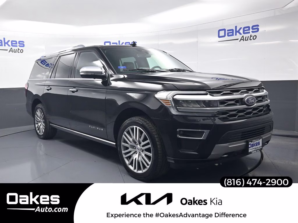 2022 Black Metallic Ford Expedition Max Platinum 4X4 SUV
