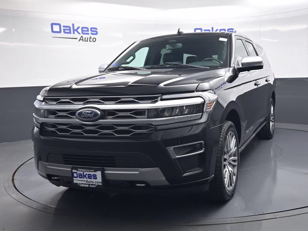 2022 Black Metallic Ford Expedition Max Platinum 4X4 SUV