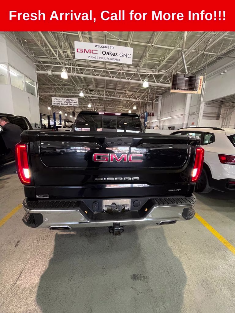 2020 Onyx Black GMC Sierra 1500 SLT 4X4 Truck
