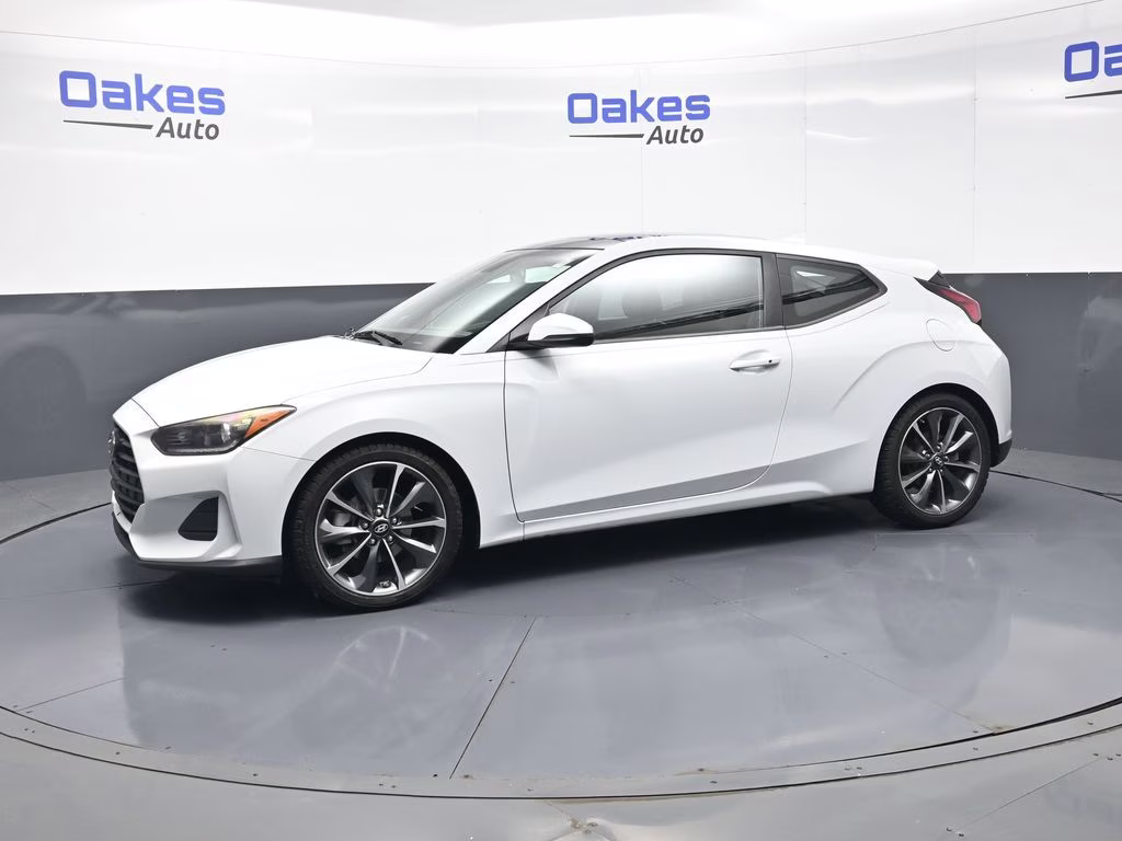 2019 Chalk White Hyundai Veloster 2.0 Premium FWD Hatchback