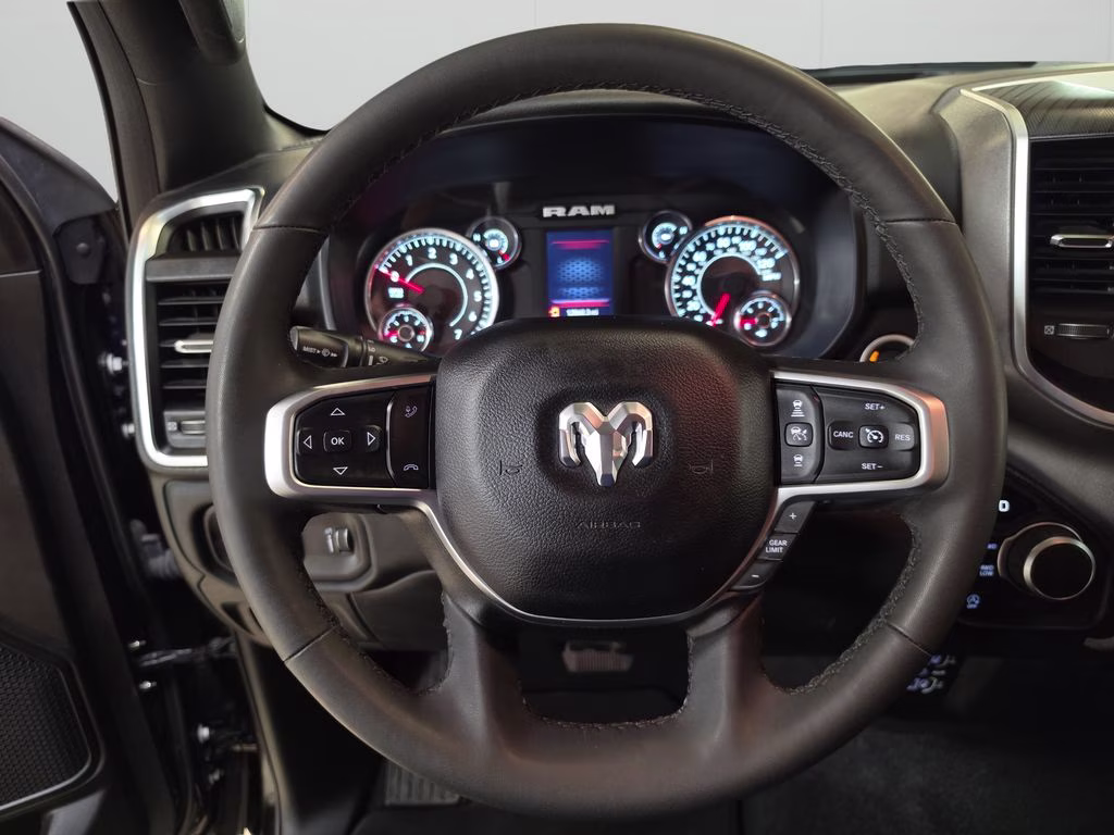 2025 Diamond Black Crystal Pearlcoat Ram 1500 Big Horn/Lone Star 4X4 Truck