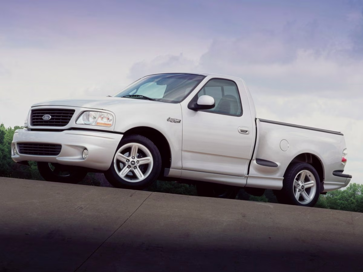 2004 Ford F-150 4X4 Truck
