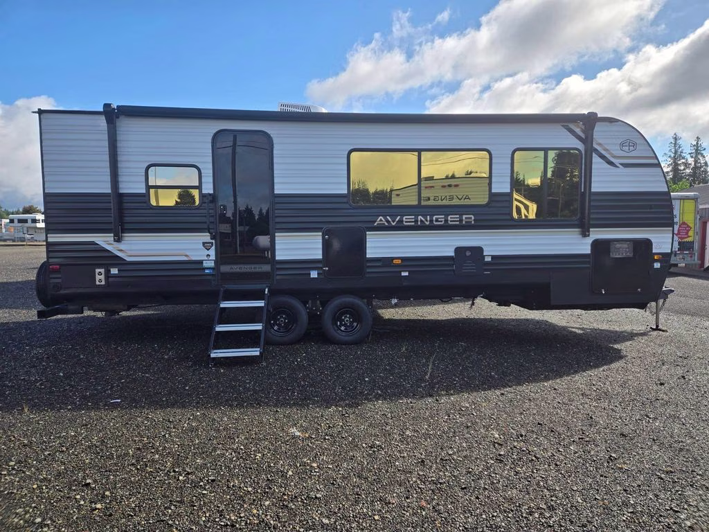 2026 Forest River AVENGER 26DBS RV