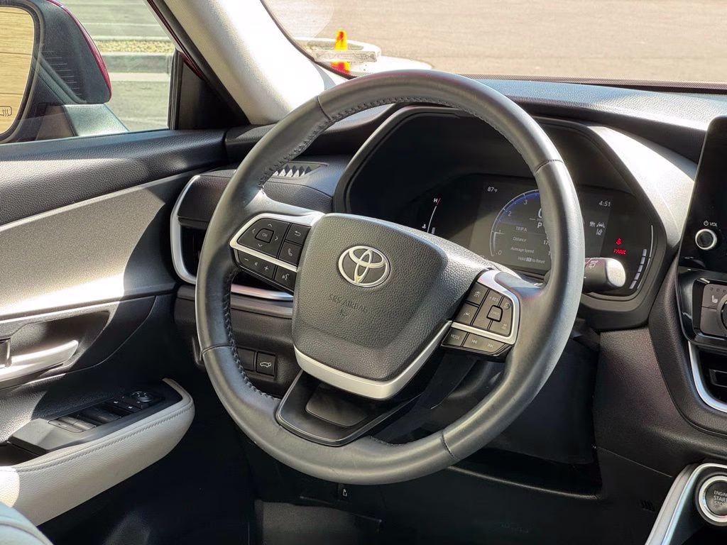 2024 Pearl Toyota Grand Highlander XLE AWD SUV
