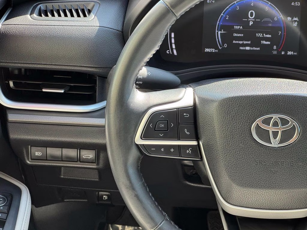 2024 Pearl Toyota Grand Highlander XLE AWD SUV