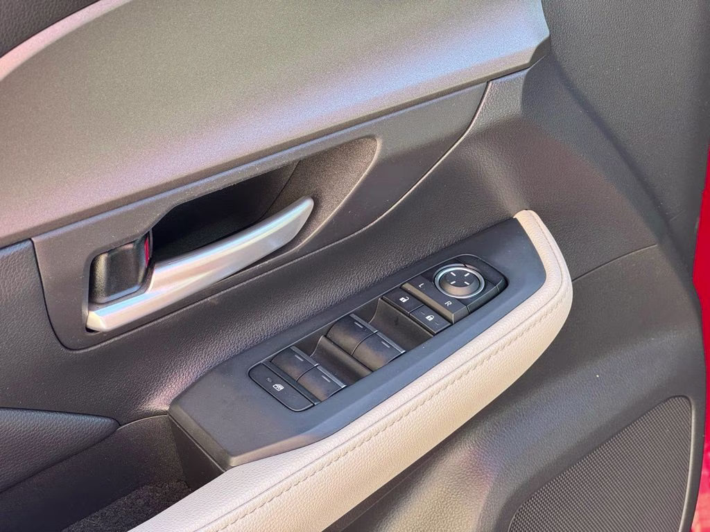 2024 Pearl Toyota Grand Highlander XLE AWD SUV