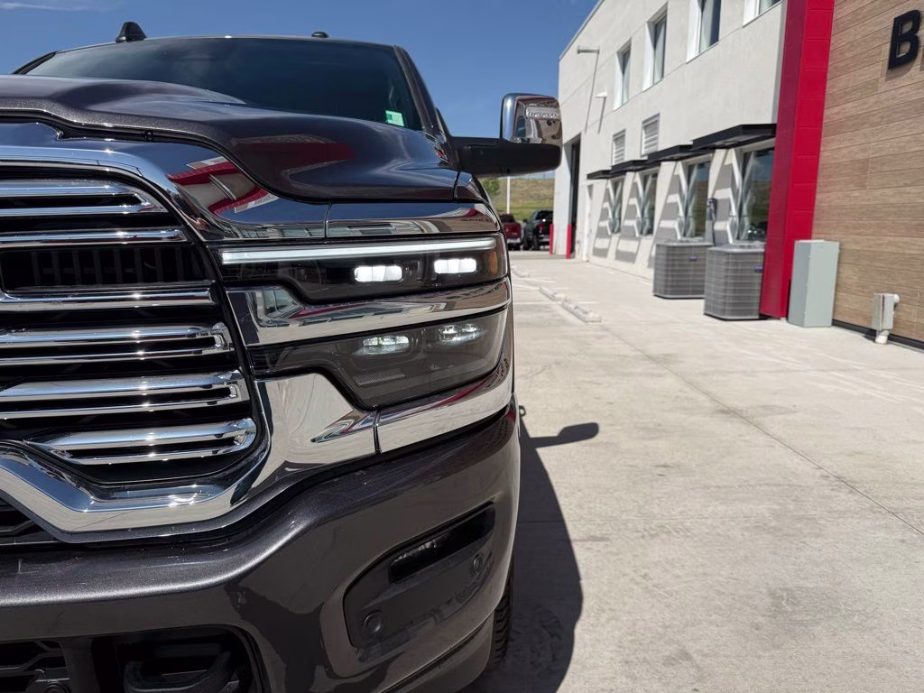 2026 Granite Crystal Metallic Clearcoat Ram 2500 Laramie 4X4 Truck
