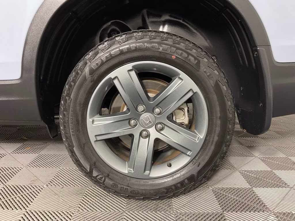 2022 Sonic Gray Pearl Honda Ridgeline RTL-E AWD Truck