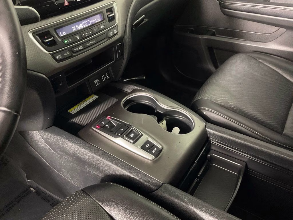 2022 Sonic Gray Pearl Honda Ridgeline RTL-E AWD Truck