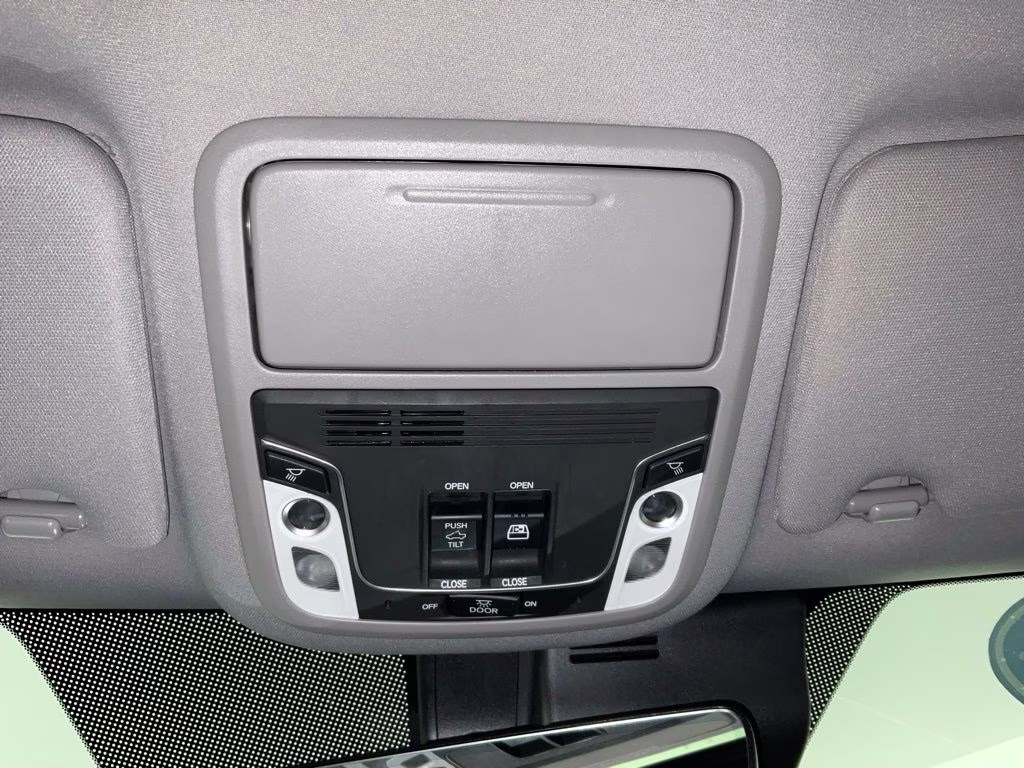 2022 Sonic Gray Pearl Honda Ridgeline RTL-E AWD Truck