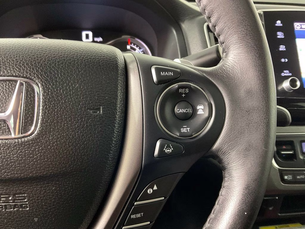 2022 Sonic Gray Pearl Honda Ridgeline RTL-E AWD Truck