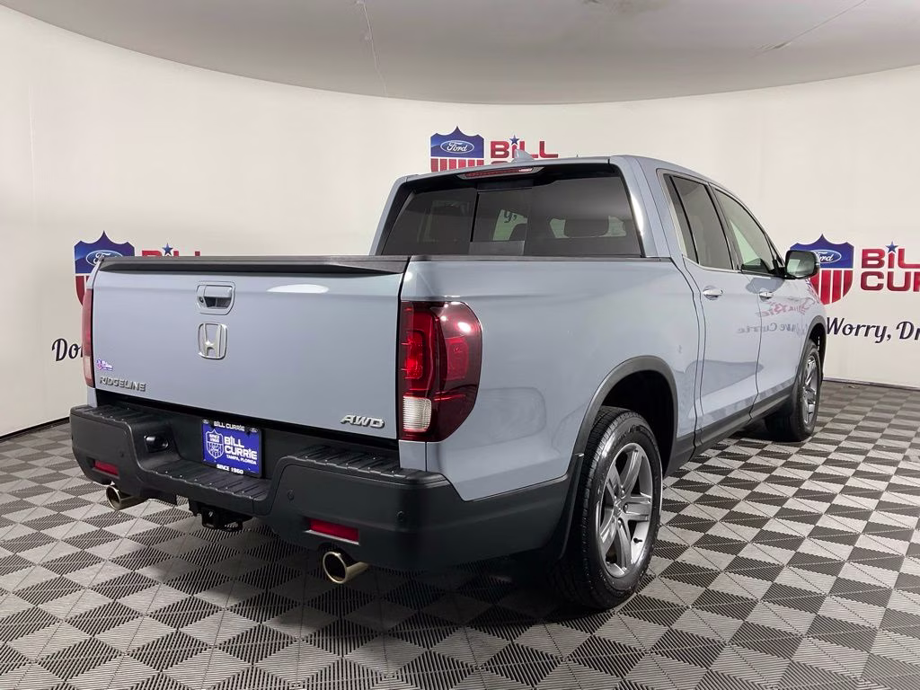 2022 Sonic Gray Pearl Honda Ridgeline RTL-E AWD Truck
