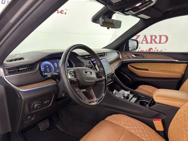2021 Baltic Gray Metallic Clearcoat Jeep Grand Cherokee L Summit 4X4 SUV