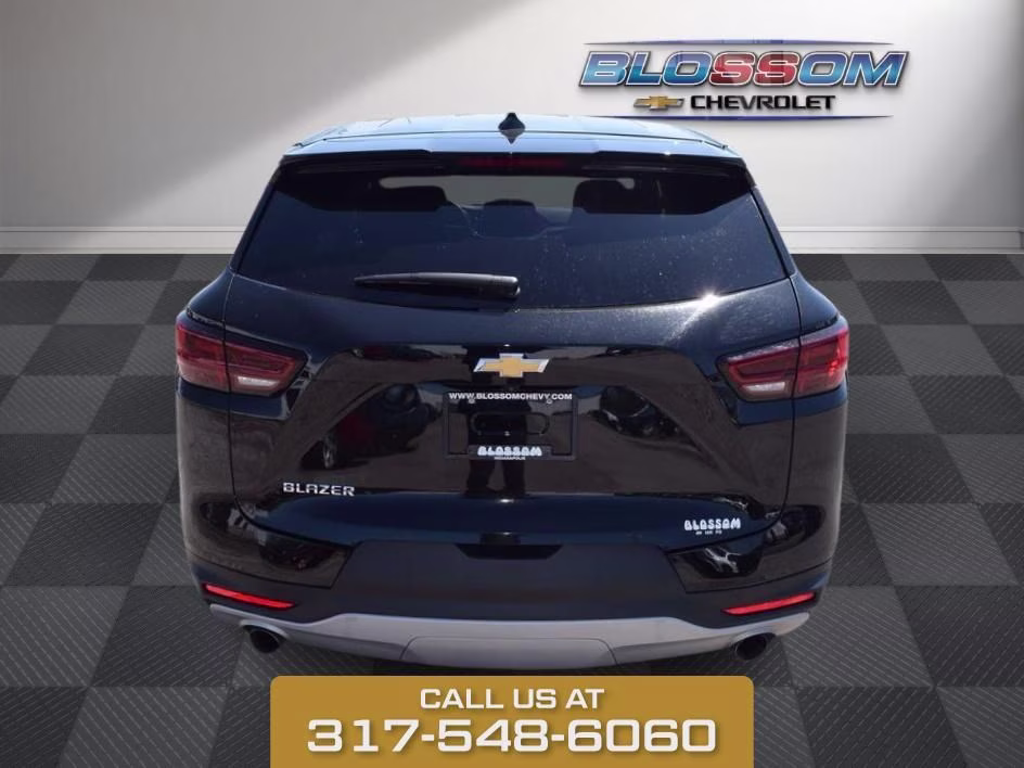 2025 Black Chevrolet Blazer LT FWD SUV