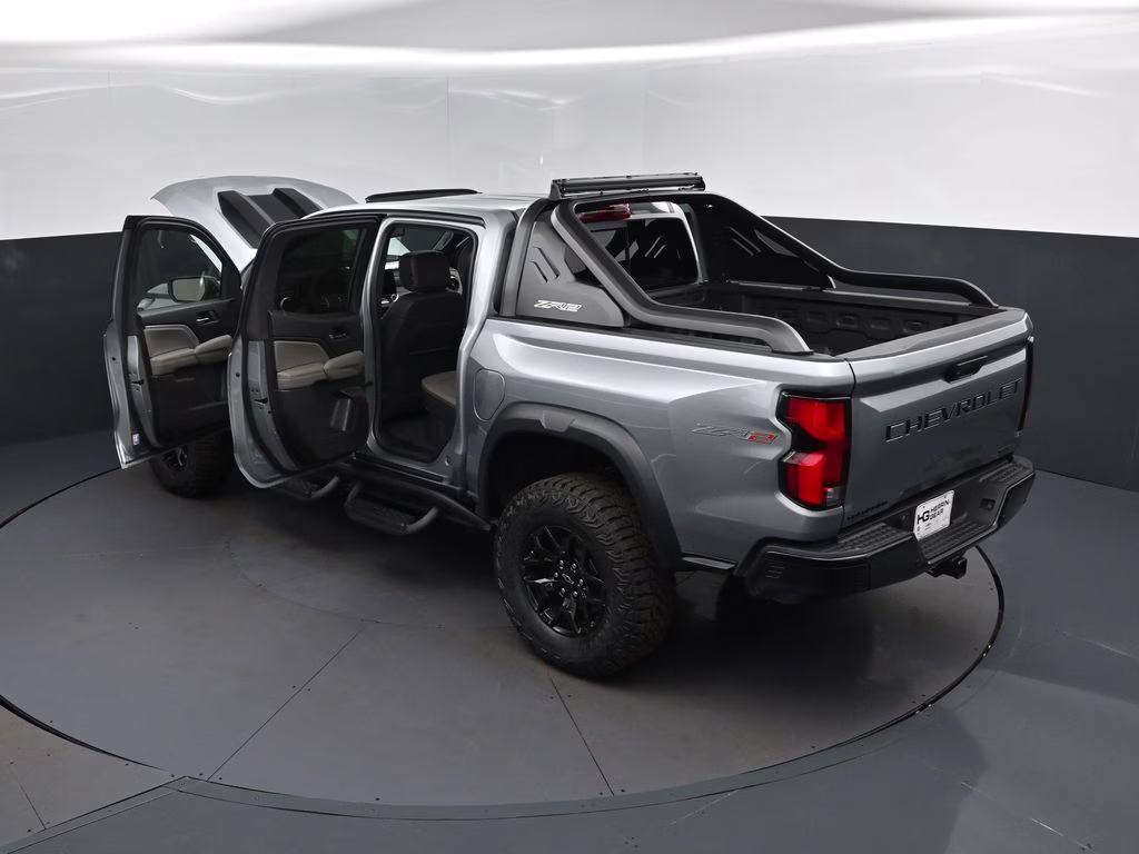 2026 Sterling Gray Metallic Chevrolet Colorado ZR2 4X4 Truck