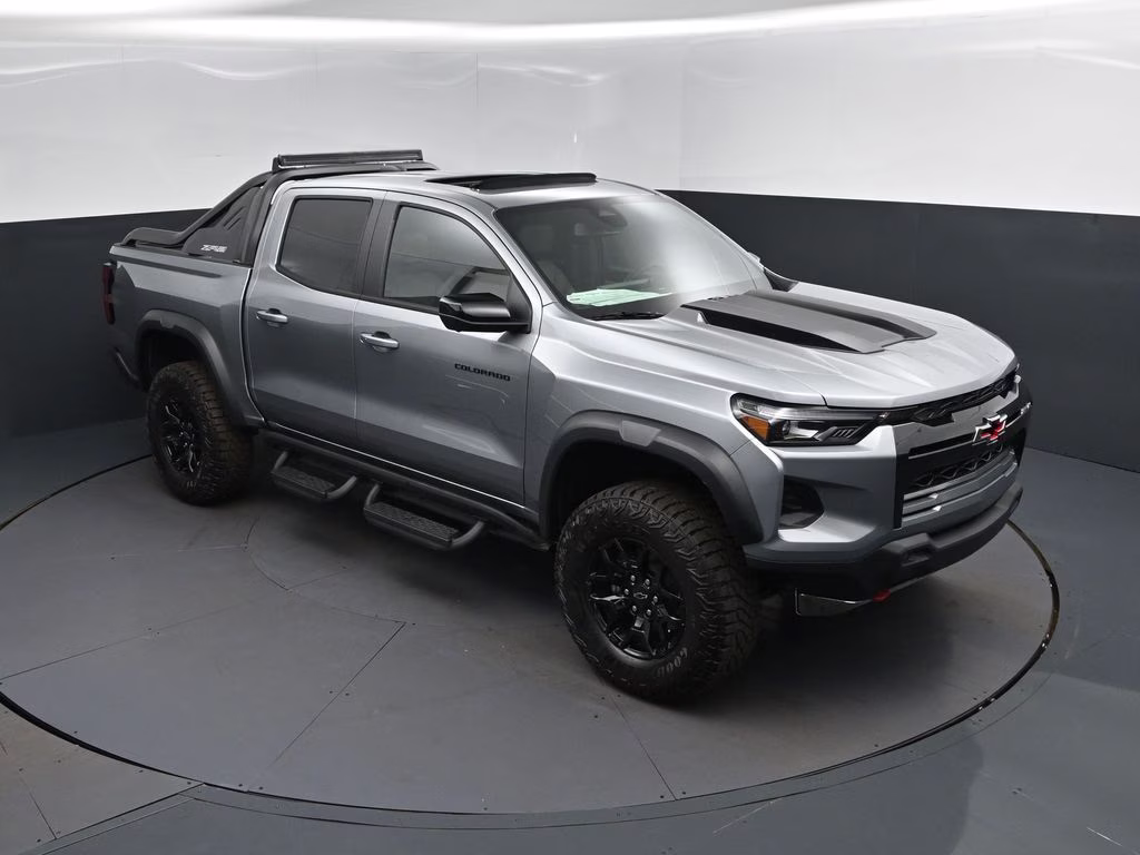 2026 Sterling Gray Metallic Chevrolet Colorado ZR2 4X4 Truck