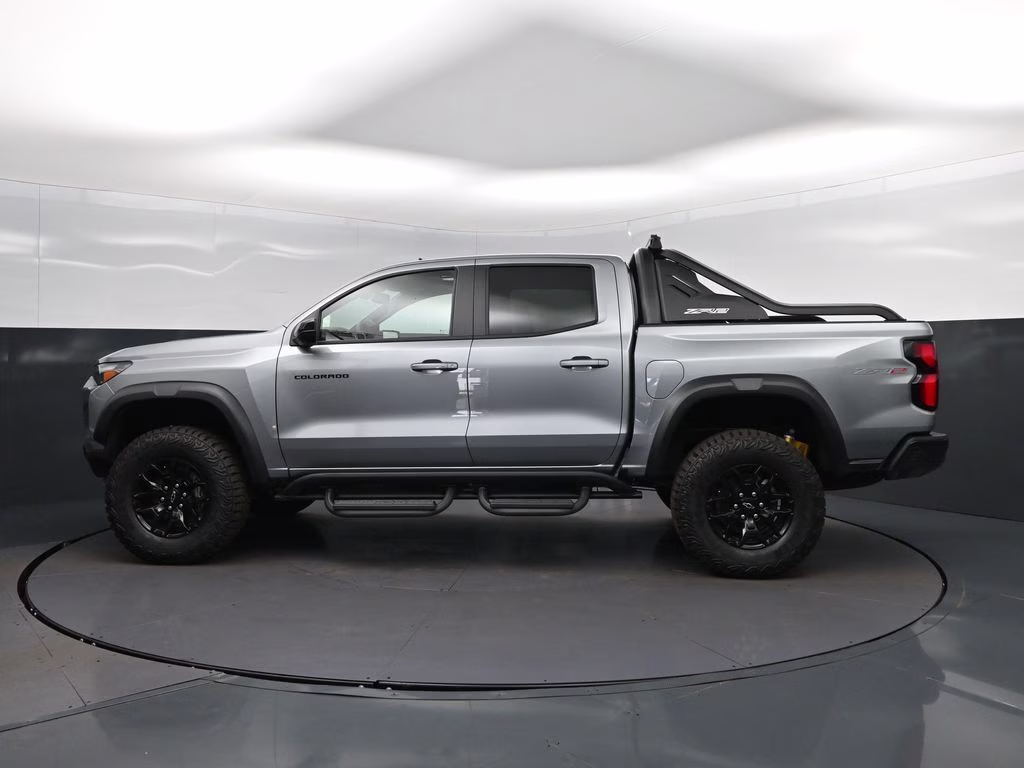2026 Sterling Gray Metallic Chevrolet Colorado ZR2 4X4 Truck