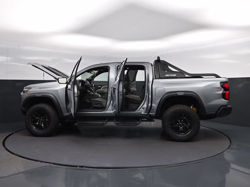 2026 Sterling Gray Metallic Chevrolet Colorado ZR2 4X4 Truck