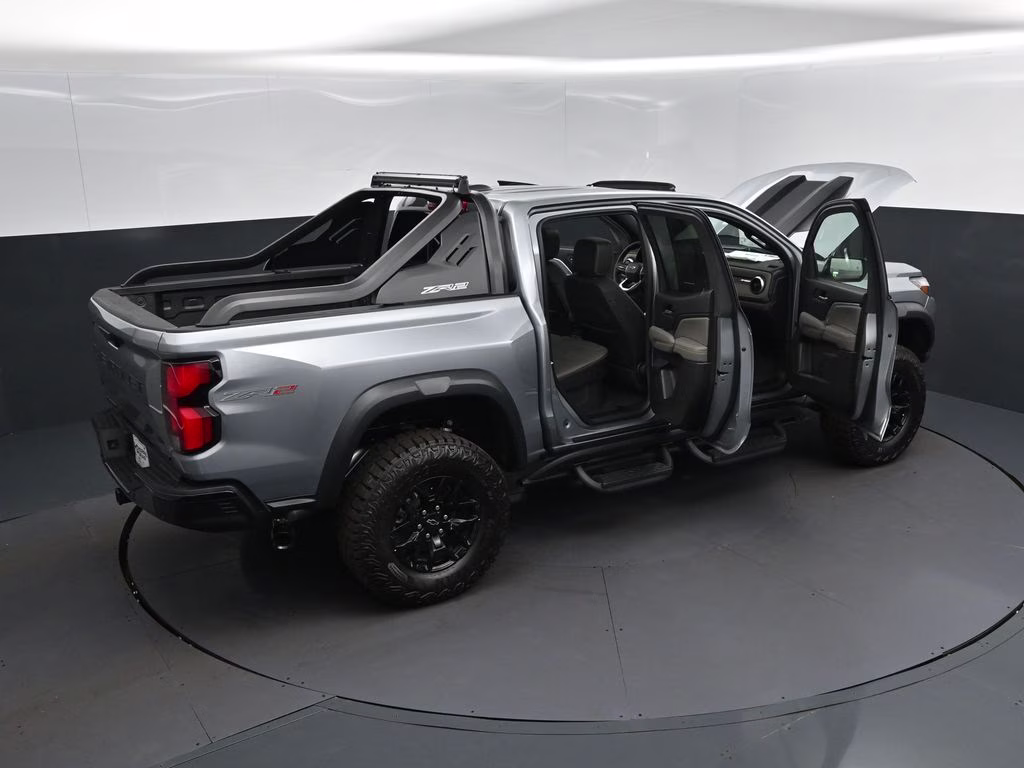 2026 Sterling Gray Metallic Chevrolet Colorado ZR2 4X4 Truck