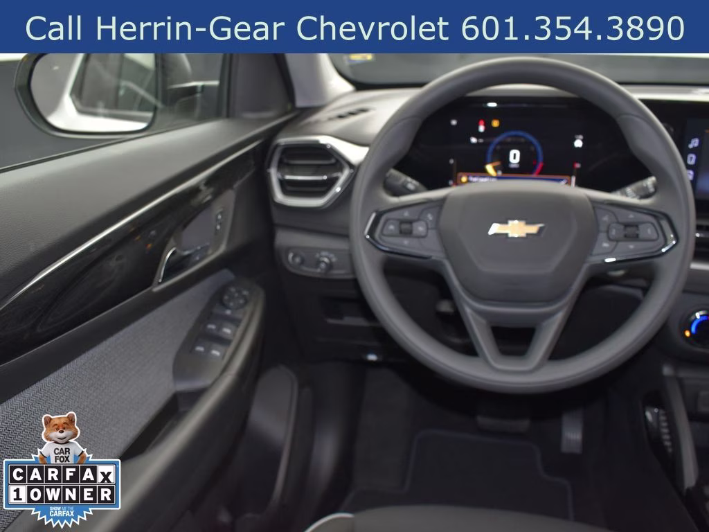 2025 Summit White Chevrolet Trailblazer LS FWD SUV