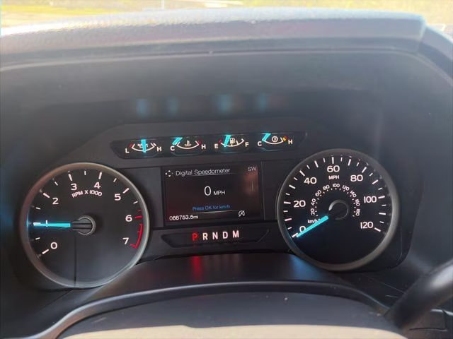2020 Silver Ford F-150 XLT 4X4 Truck