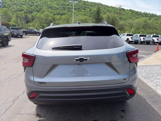 2026 Sterling Gray Metallic Chevrolet Trax LT FWD SUV