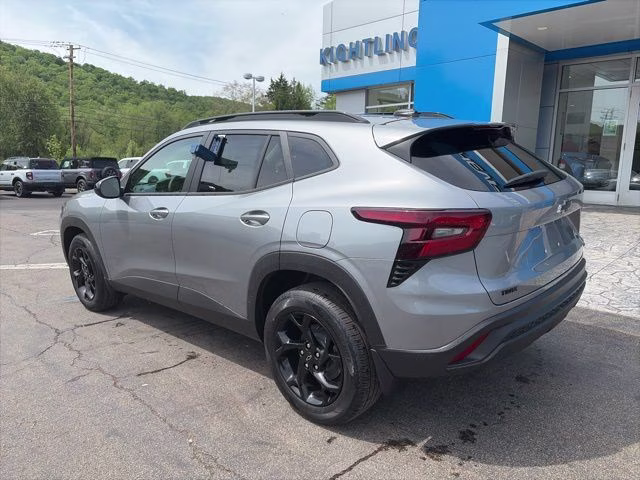 2026 Sterling Gray Metallic Chevrolet Trax LT FWD SUV